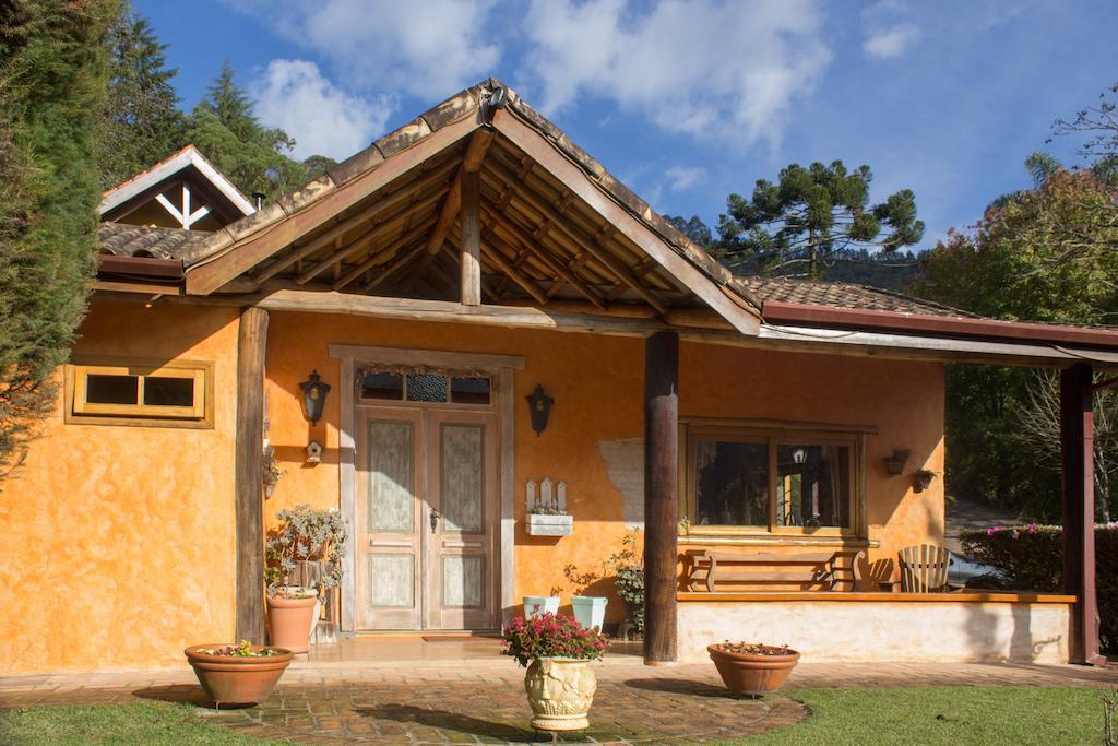 Pousada Villa Rhustica Santo Antônio do Pinhal Eksteriør billede