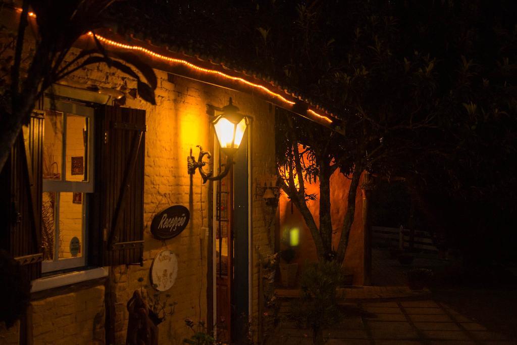 Pousada Villa Rhustica Santo Antônio do Pinhal Eksteriør billede
